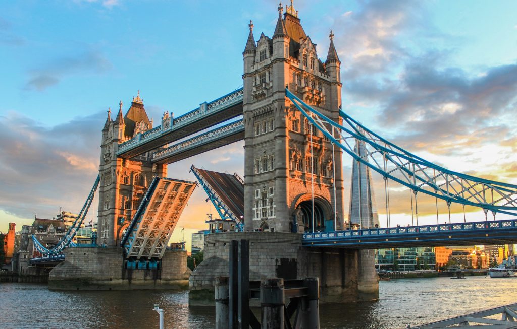 Günstige Reise nach London Hotel - ab 7,00€ die Nacht Flüge ab 7,82
