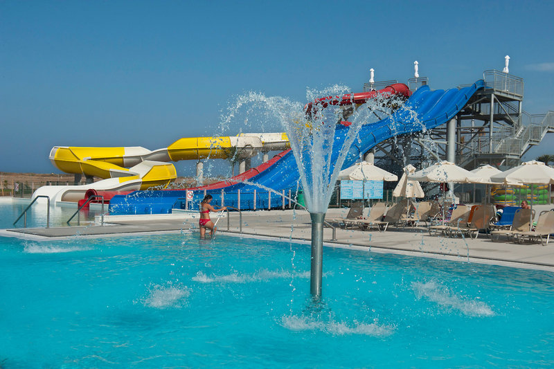 Pool vom Hotel All Inclusive Urlaub 2019 in Südzypern Ab 371,00€ Pro Person