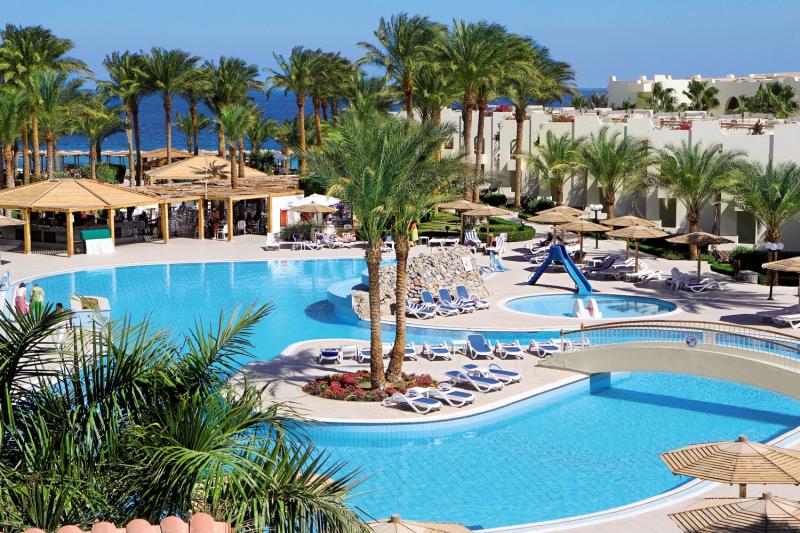 Poolanlage des Hotels während des All Inclusive Urlaub in Hurghada