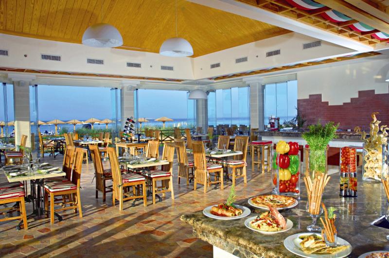 Restaurant mit Meerblick günstiger Luxusurlaub in Hurghada