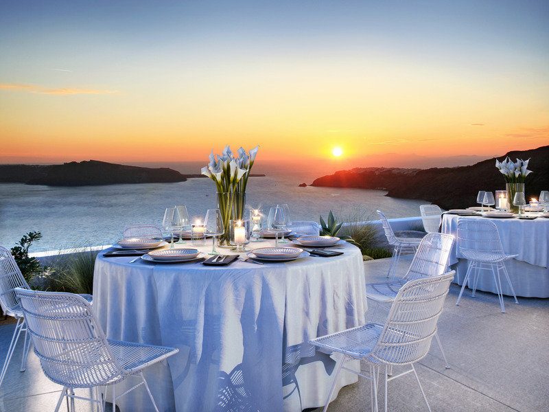 Luxusurlaub auf Santorin im Cavo Tagoo Santorini eine Woche ab 2251,00€ 1