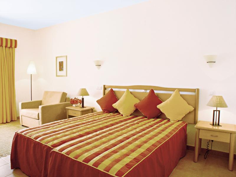 Zimmer Beispiel Algarve Urlaub eine Woche günstig buchen ab 121,52€ - Praia da Luz