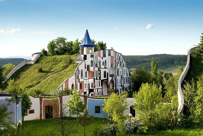 Märchen Reise im Hotel Rogner Bad Blumau Österreich - Wellnessurlaub mal anders