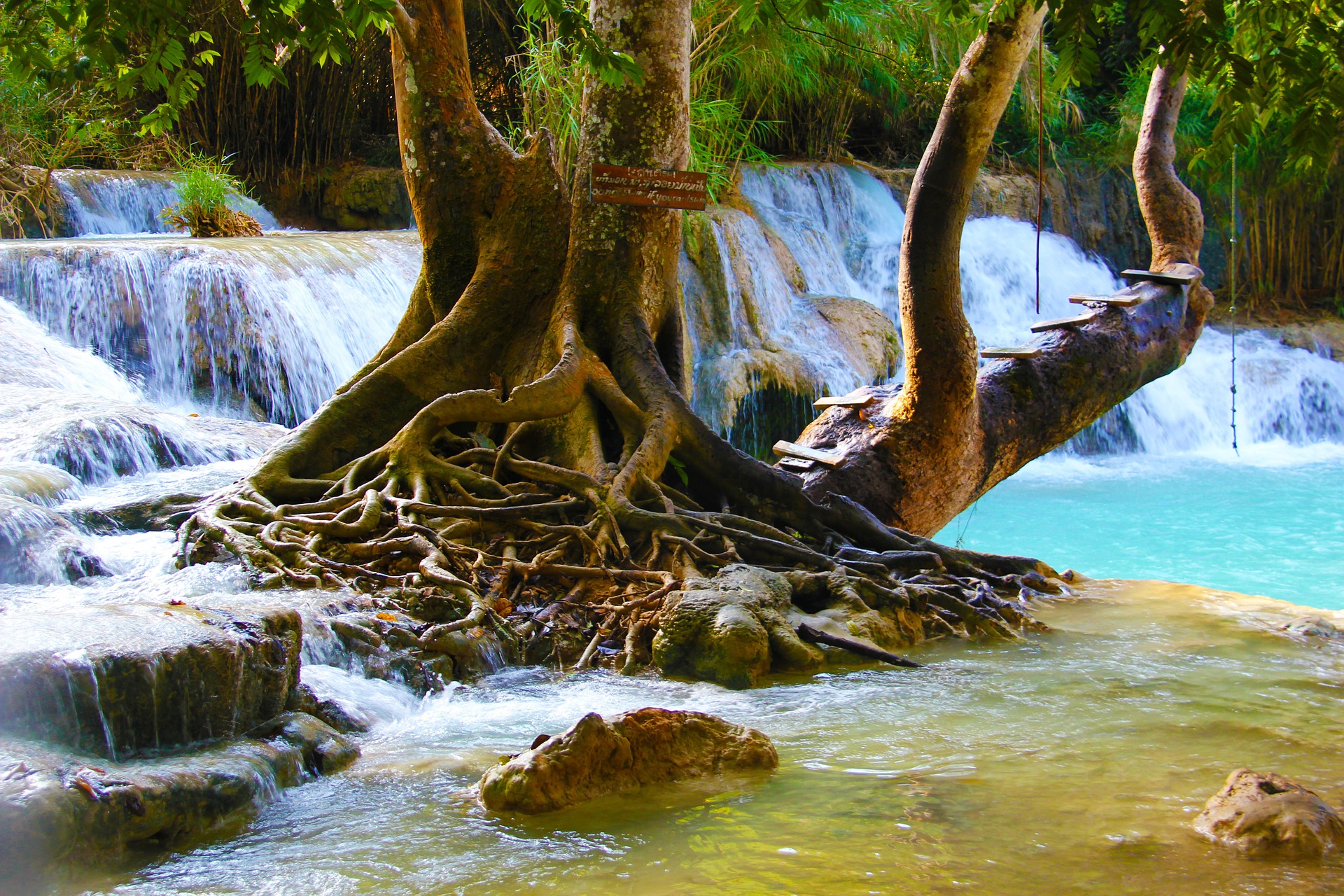 Wasserfälle in Thailand einer der beliebtesten Sehenswürdigkeiten in der freien Natur