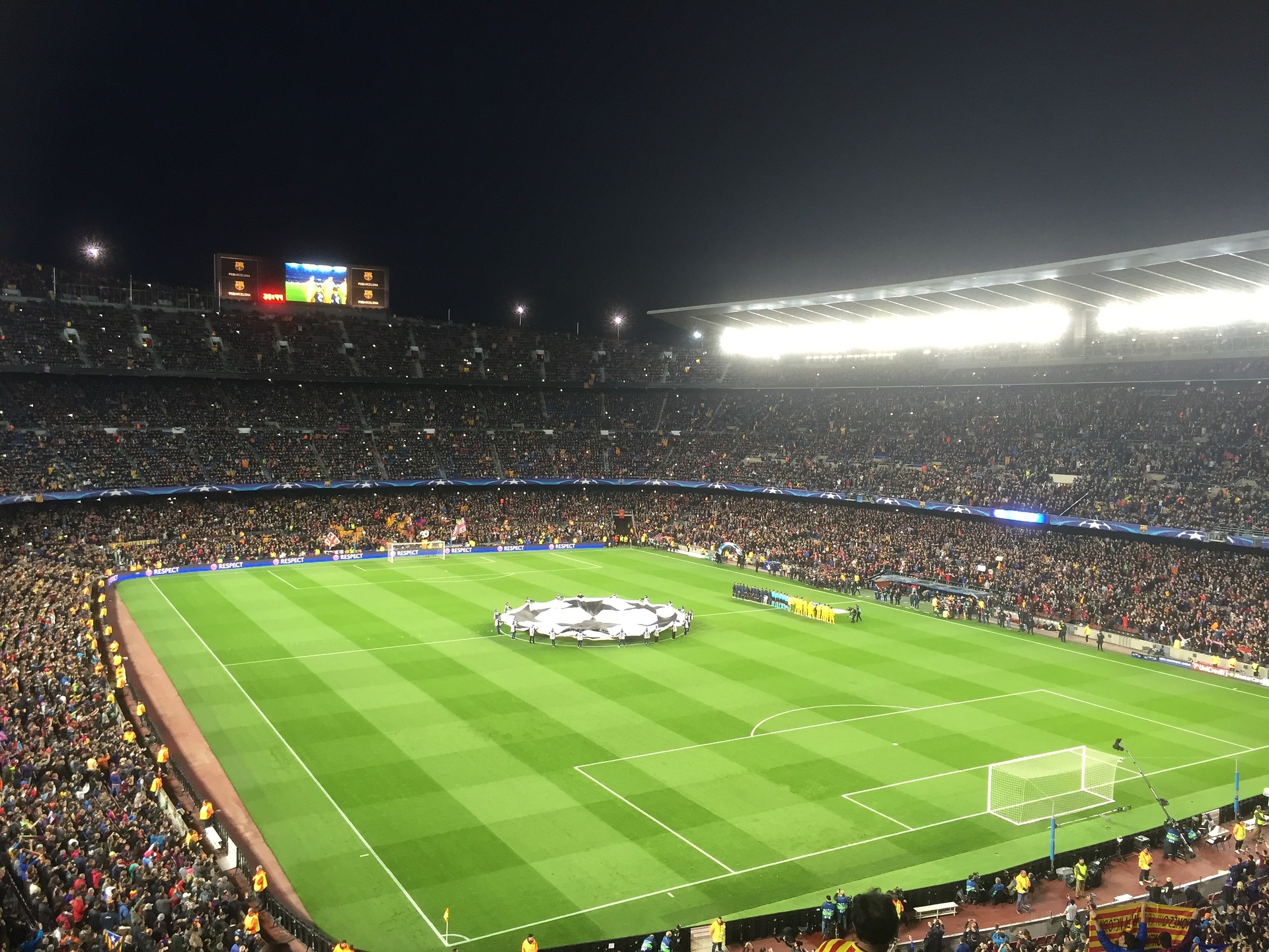UEFA Tickets Barcelona Champions League - K.O Runden schon ab 137,00€
