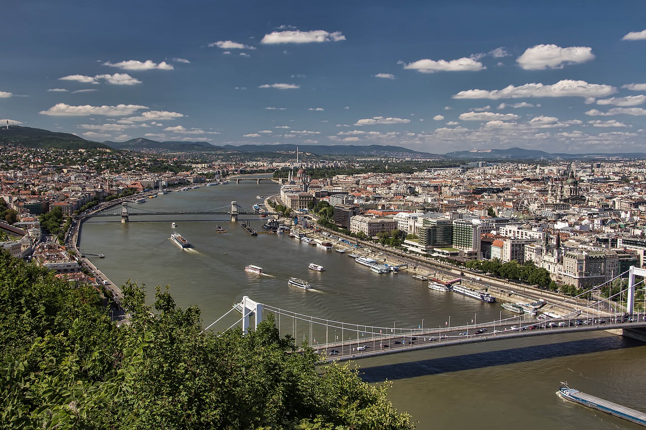Budapest im zentralen Apartment Pauschalreisen ab 125,00€