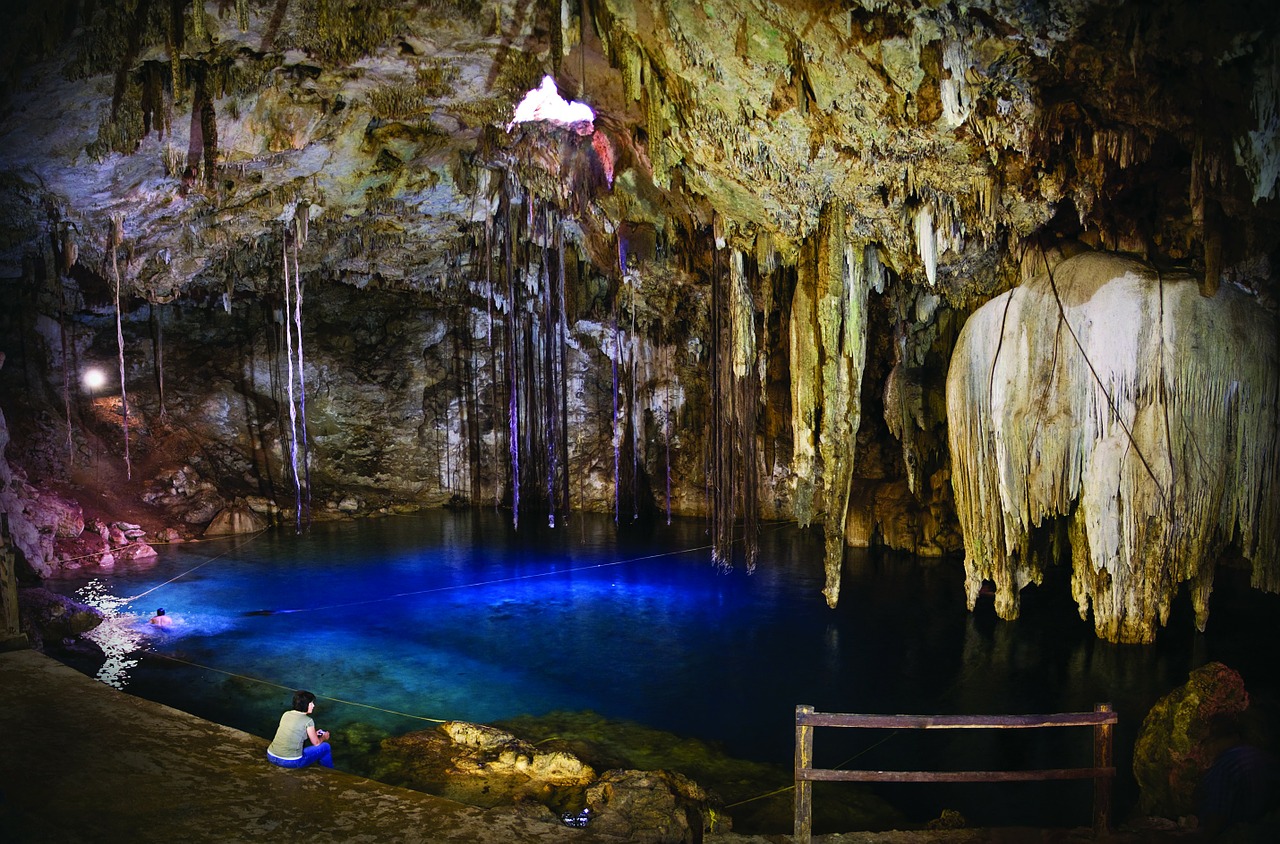 Cenoten Tauchen in Mexikos Unterwasserhöhle