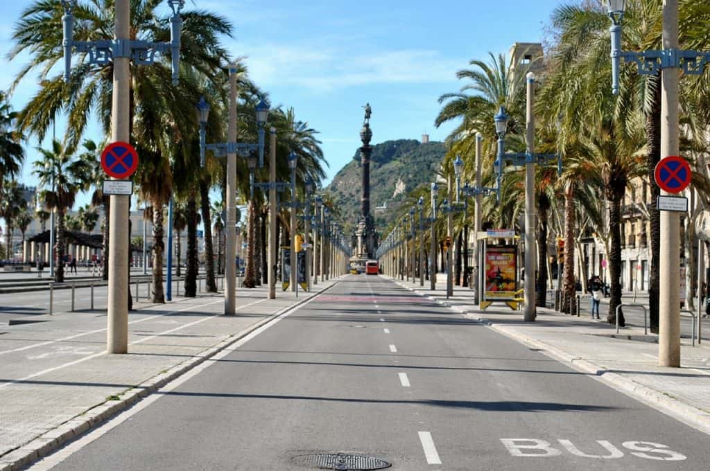 Barcelona ist die zweitgröße Stadt Spaniens - Urlauber jeder Klasse werden hier glücklich