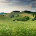 Seniorenfreundliche Kurzreisen in ruhige Regionen peaceful landscape